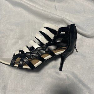 Monroe & Main Black and White Cora High Heel Women's Shoes Size 9M